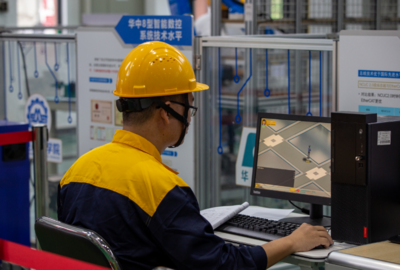 這項(xiàng)大賽在廣輕工舉行,名列前茅將獲"廣東省技術(shù)能手"稱號(hào)